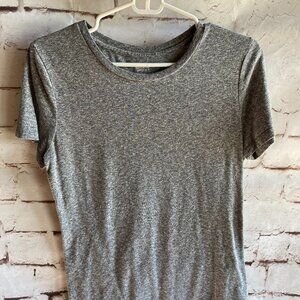 Women's Gray Mossimo T-shirt - Size L